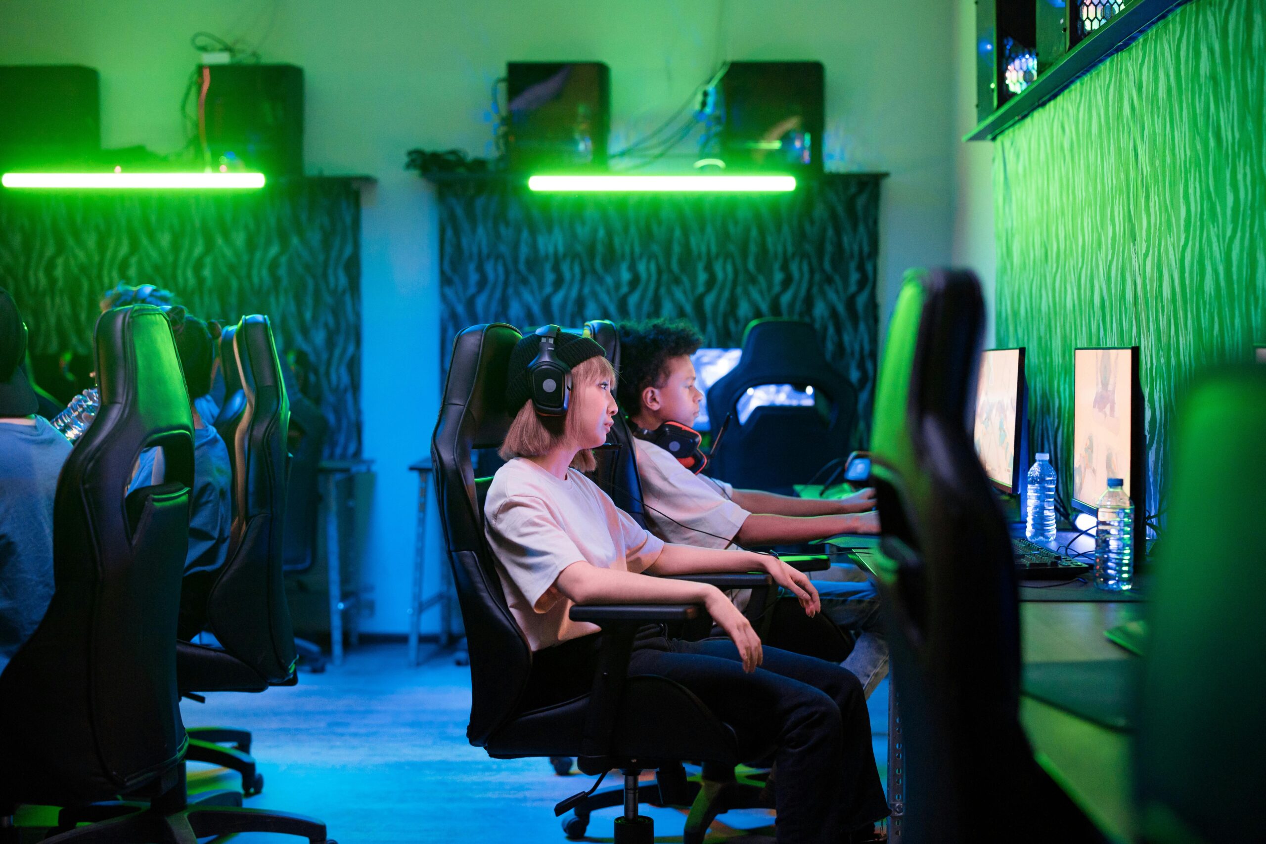 gaming kids